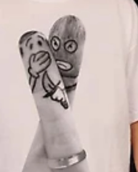 Profile Picture of Sarah Selley (@raven347) on Poshmark