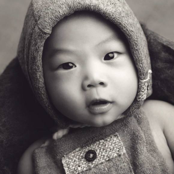 Profile Picture of Yahong Wu (@1buyer23) on Poshmark