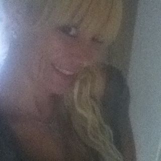 Kate Carly - Facebook Profile Picture of Kate Carly (@Kate-Carly) on Facebook