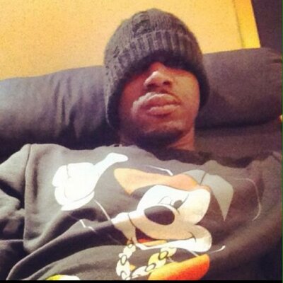 Profile Picture of Play (Angha) (@Play_Angha) on Twitter