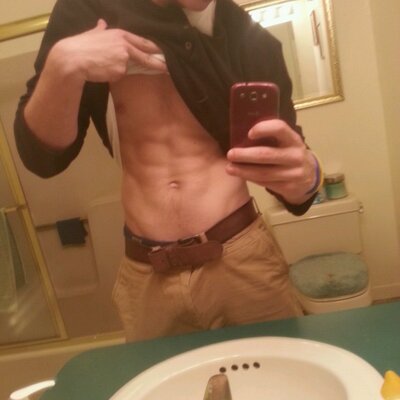 Profile Picture of James De Francesco (@defrancesco318) on Twitter