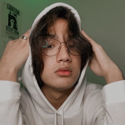 Profile Picture of Ash (@ashleeey_josh) on Twitter