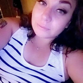 Profile Picture of Teal Cleckner (@tealmamaof3) on Pinterest