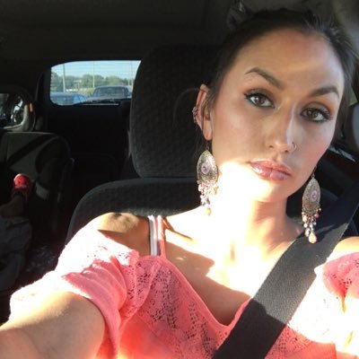 Profile Picture of Erica Overton (@yogifem) on Twitter