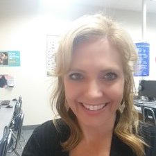 Profile Picture of Ginger Holliday Gonz (@HollidayGin) on Twitter