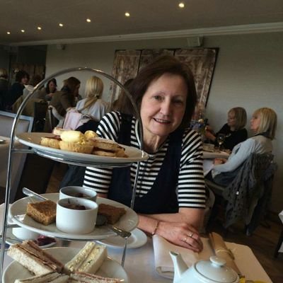 Profile Picture of Karen Mazurek (@kazmaz1818) on Twitter