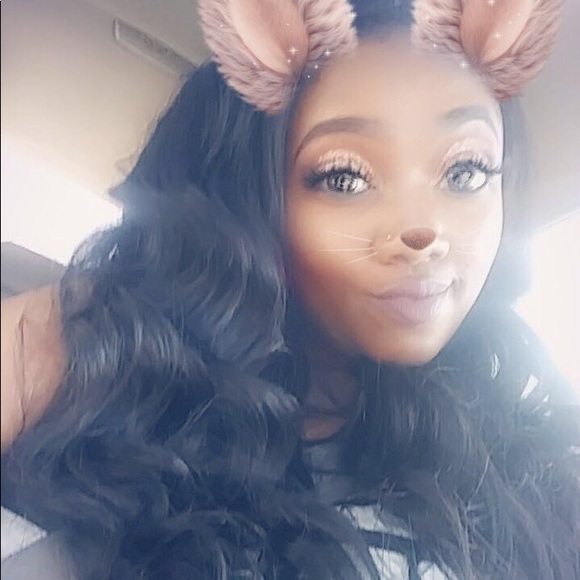 Profile Picture of Brinya' Jeneil (@pytbri) on Poshmark