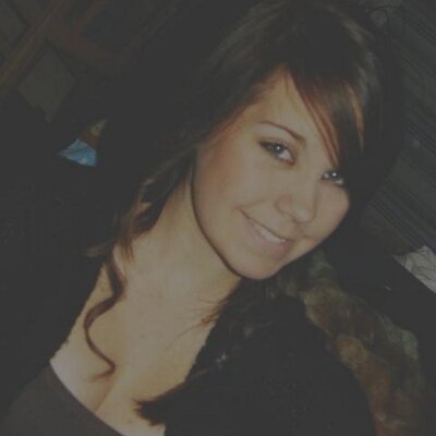 Profile Picture of Nicole Schimansky (@nicolemyself) on Twitter