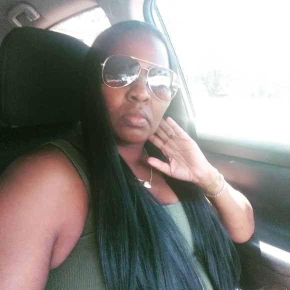 Profile Picture of Tammy Franklin (@tammy_franklin) on Poshmark