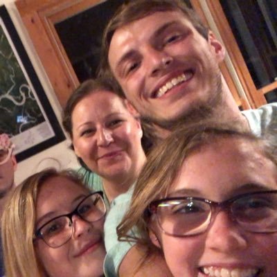 Profile Picture of Sean Geoghegan (@seangeogh) on Twitter