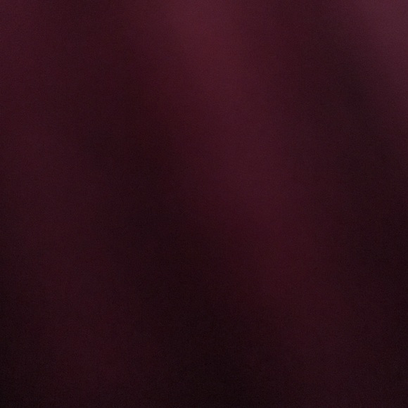 Profile Picture of S Ohliger (@princxsssara) on Poshmark