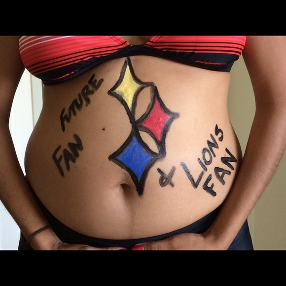 Profile Picture of Lily Beck (@tazlily) on Poshmark