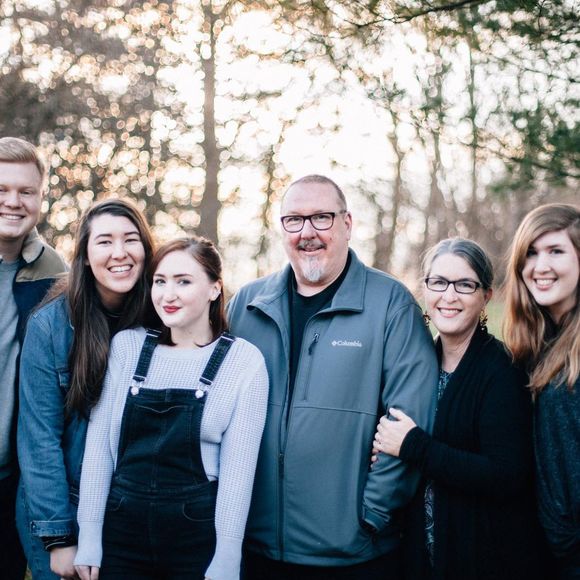 Profile Picture of Joy Strawbridge (@joystrawbridge) on Poshmark