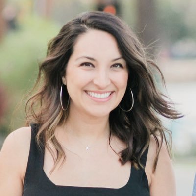 Profile Picture of Rebecca Alvarez Story (@rebeccaalvarezs) on Twitter