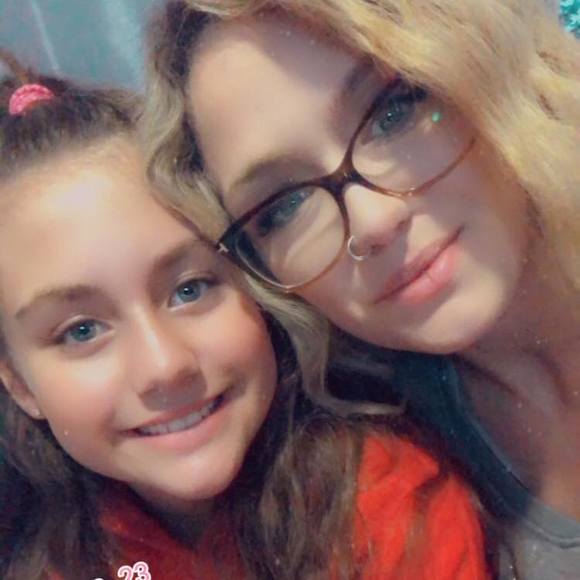 Profile Picture of Cassandra Perilli (@c_perilli) on Poshmark