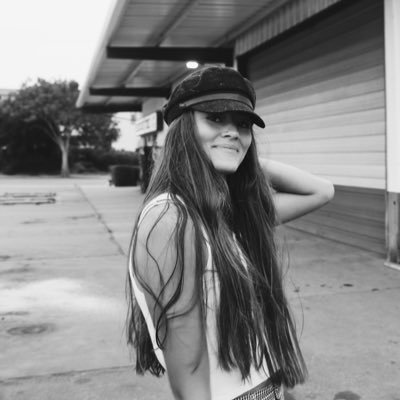 Profile Picture of Mckenna Cook (@mckennacook5) on Twitter