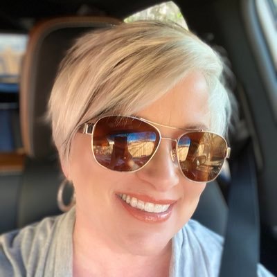 Profile Picture of Pam Hicks (@hickspam123) on Twitter