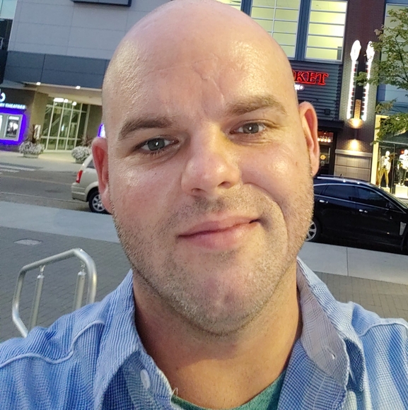 Profile Picture of Jim Berling (@jimboosu1) on Poshmark