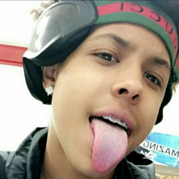 Profile Picture of Jerrinaya Britton (@queen011203) on Poshmark