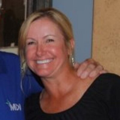 Profile Picture of Julia Kinlaw (@gracefarmsfl) on Twitter
