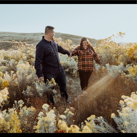 Profile Picture of Ashley Jamrog (@ajamrog) on Poshmark