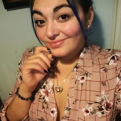 Profile Picture of CASSANDRA WARREN (@CASSAND08955614) on Twitter