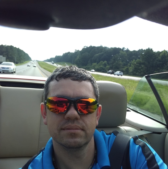 Profile Picture of Nicholas Ferrell (@nicholasferr458) on Poshmark