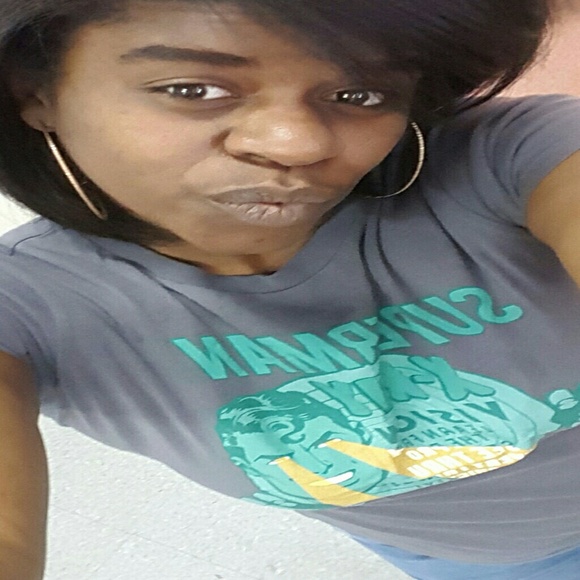 Profile Picture of Shirley Branch (@blk1sbeauty2me) on Poshmark