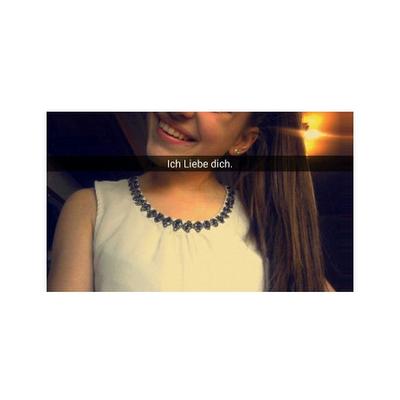 Profile Picture of Sara Josten (@JostenSara) on Twitter
