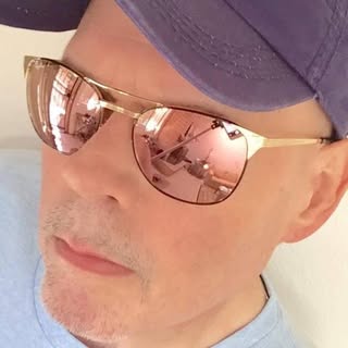 Profile Picture of Cliff James (@cliffjames) on Instagram