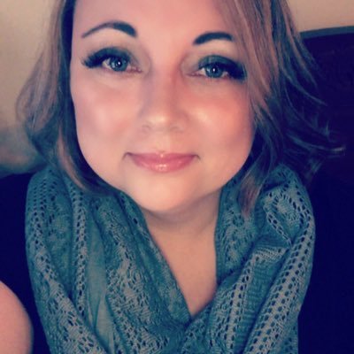 Profile Picture of Elizabeth Boggs (@Elizabe50045131) on Twitter