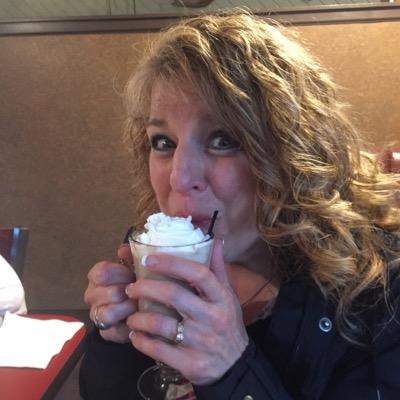 Profile Picture of Lorrinda R. Owens (@LorrindaROwens) on Twitter