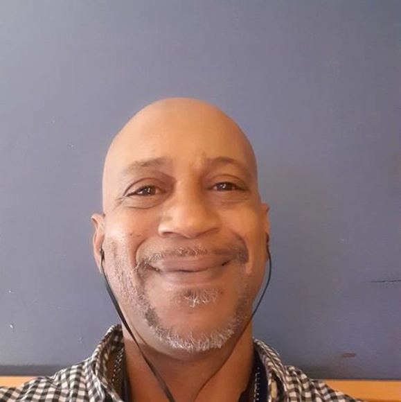 Profile Picture of Othello Moore (@othellomoore75) on Poshmark