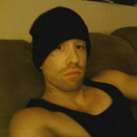 Profile Picture of Eddie Lambert (@eddielambert) on Poshmark