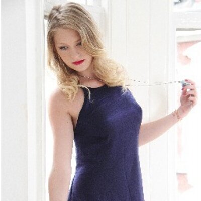 Profile Picture of Amber-Jean Neale (@Moosai) on Twitter
