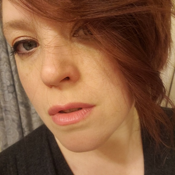 Profile Picture of Chantal Lomasney (@chantal1031) on Poshmark