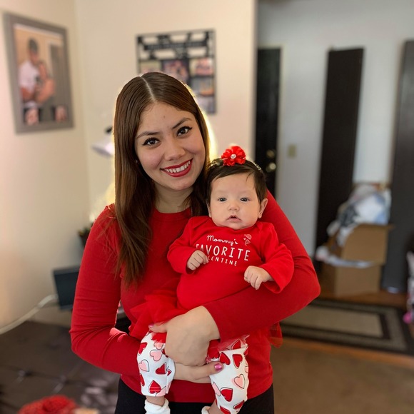 Marlene Muñoz - Poshmark Profile Picture of Marlene Muñoz (@marlensita_2114) on Poshmark