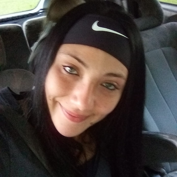 Profile Picture of Ilah Mankel (@mizzilahmay) on Poshmark
