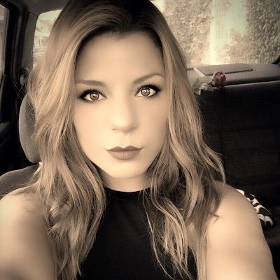 Profile Photo of Adriana Russo Marin (@adrianarusso24) on Twitter