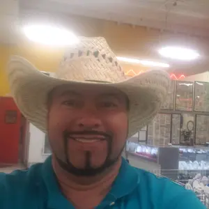 Profile Picture of Michael (@michaelrivas274) on Tiktok