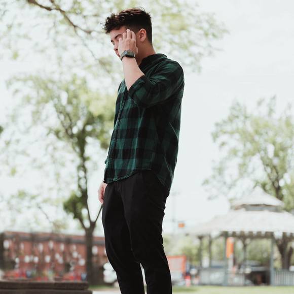 Profile Picture of Jonah Wong (@jonah_wong) on Poshmark