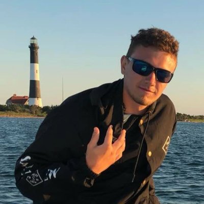 Profile Picture of Sean (@sean_smart07) on Twitter