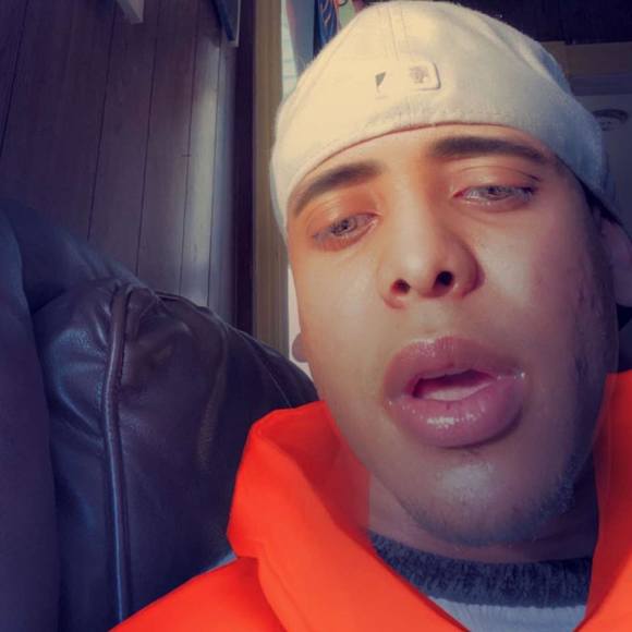 Profile Picture of Ian Morales (@iangabriiel) on Poshmark