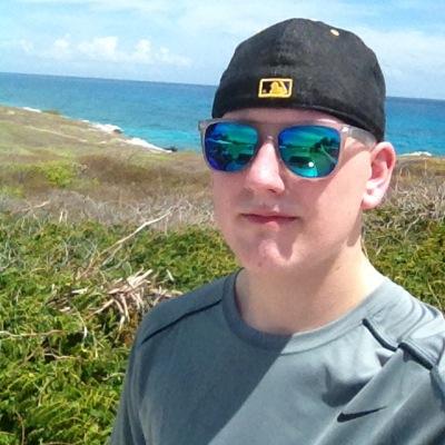 Mike Wessel - Twitter Profile Picture of Mike Wessel (@mikey_wessel42) on Twitter