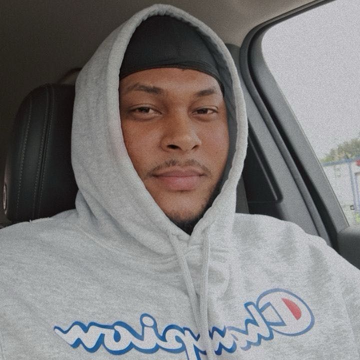 Profile Picture of Bryan Simon (@bryansimon33) on Tiktok