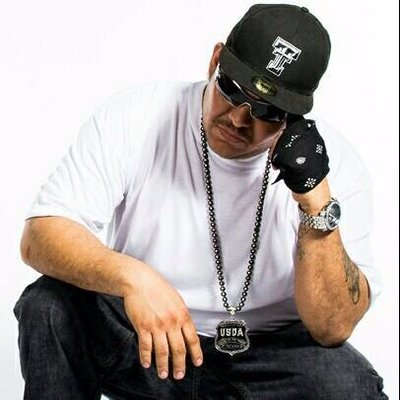 Profile Picture of Robert Varela Jr (@crazytoonz) on Twitter