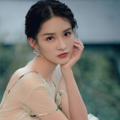 Profile Picture of Li Qin⋆李沁 (@liqins_) on Twitter