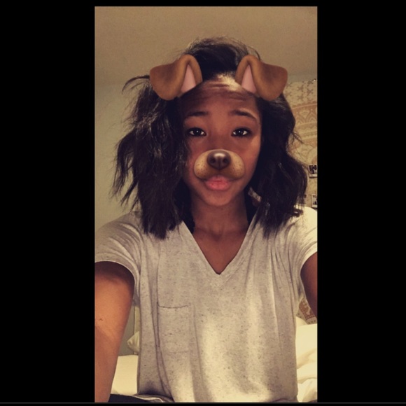 Laela Crandall-weeks - Poshmark Profile Picture of Laela Crandall-weeks (@_laelaweeks_) on Poshmark