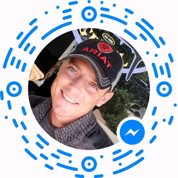 Profile Picture of Chris Mabe (@chrismabe21) on Poshmark