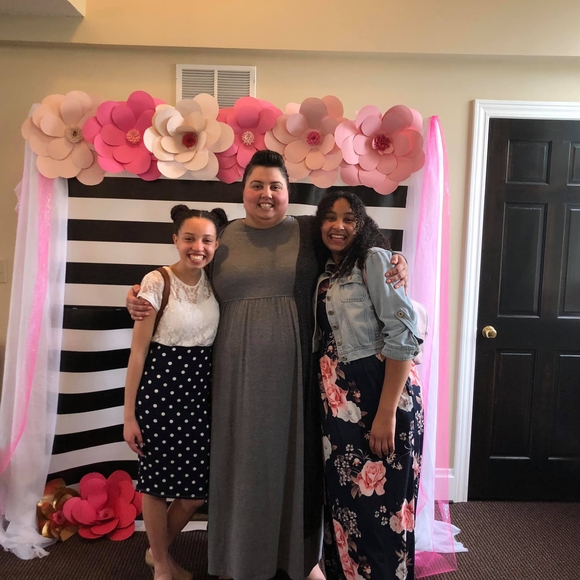 Profile Picture of Shawntelle Swain (@shawntelleswain) on Poshmark